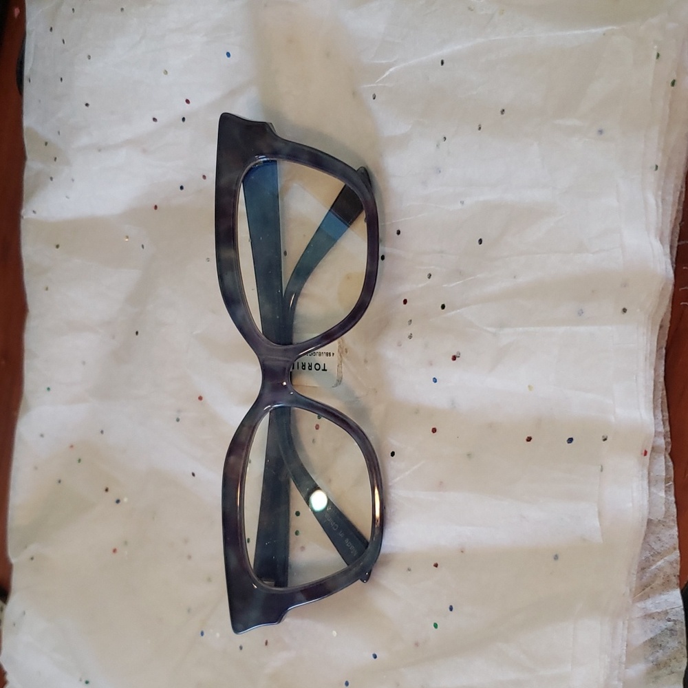 Blue light glasses